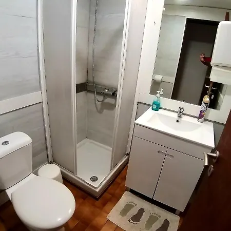 بيت ضيافة In - Theorynomadrooms Quarto Casal 3 *